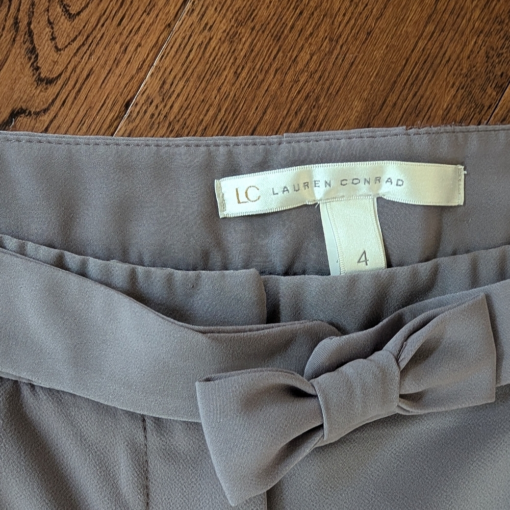 EUC Ladies LC Lauren Conrad Slacks Trousers Pants Gray Fabric Bow Belt Cuff Sz 4 - Picture 8 of 8